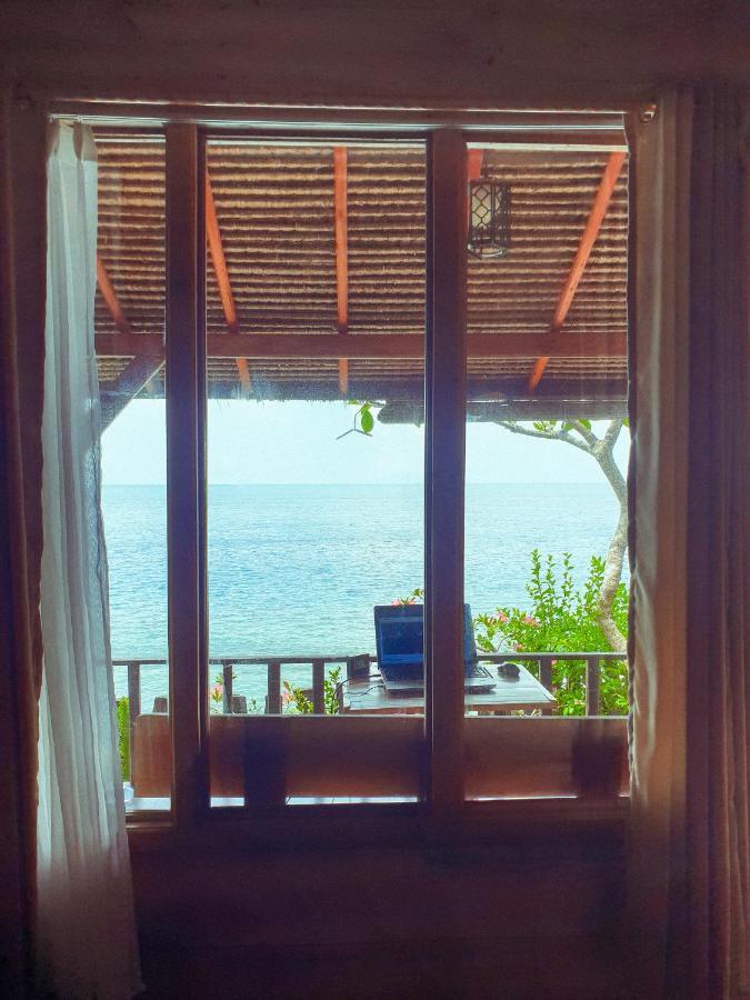 Malibu Huts Ξενοδοχείο Semaya Εξωτερικό φωτογραφία