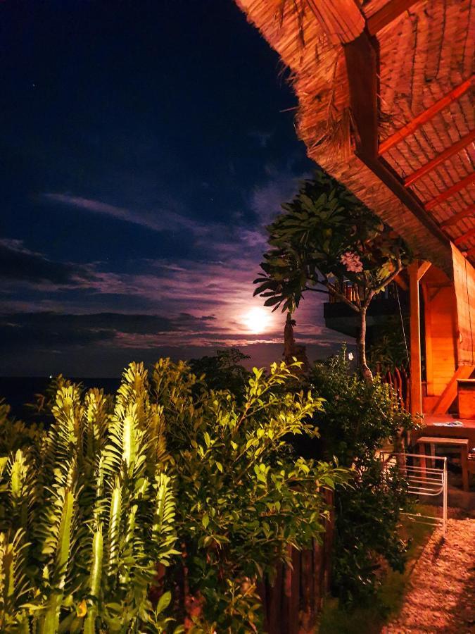 Malibu Huts Ξενοδοχείο Semaya Εξωτερικό φωτογραφία