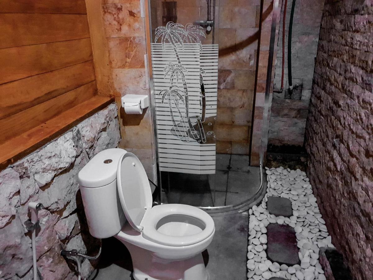 Malibu Huts Ξενοδοχείο Semaya Εξωτερικό φωτογραφία