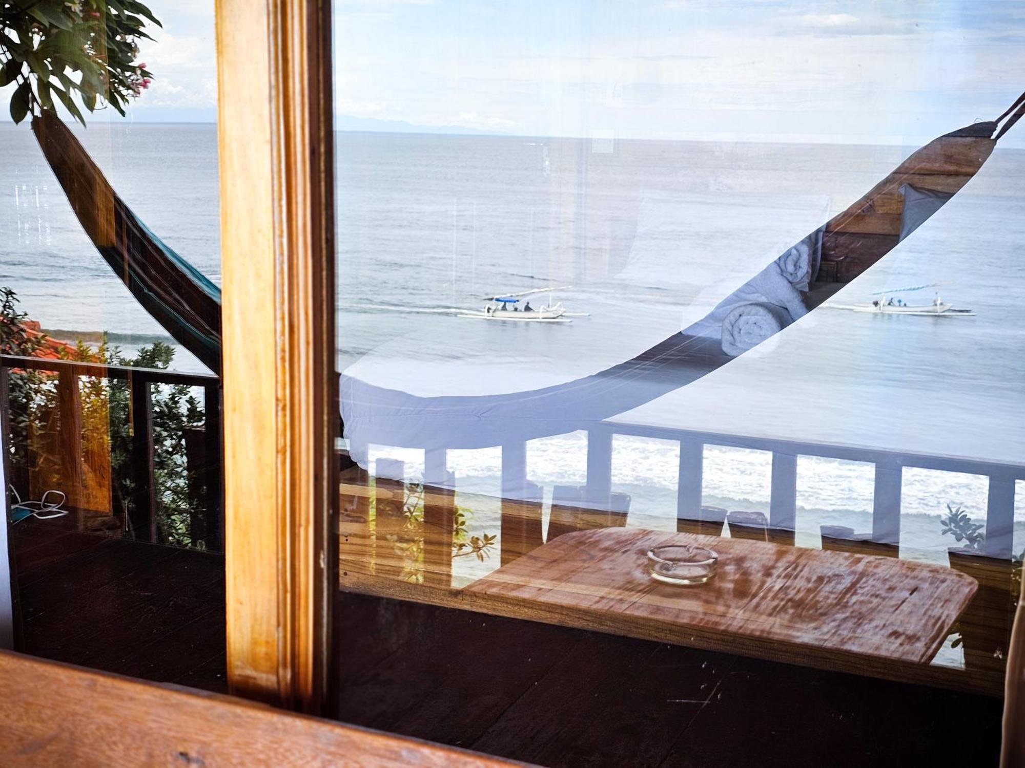 Malibu Huts Ξενοδοχείο Semaya Εξωτερικό φωτογραφία
